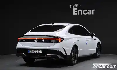 Hyundai Sonata 2024 2.0 Автомат в Москве № 12359, миниатюра 2