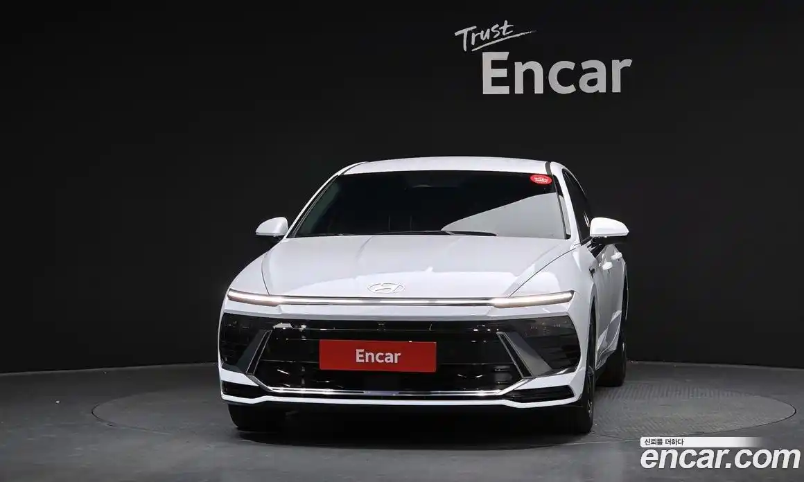 Hyundai Sonata 2024 2.0 Автомат в Москве № 12359, фото 3