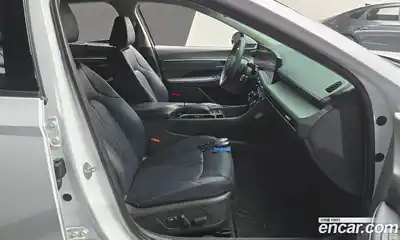 Hyundai Sonata 2024 2.0 Автомат в Москве № 12359, миниатюра 10