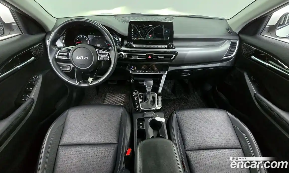 Kia Seltos 2023 1.6 Автомат в Москве № 124013, фото 18