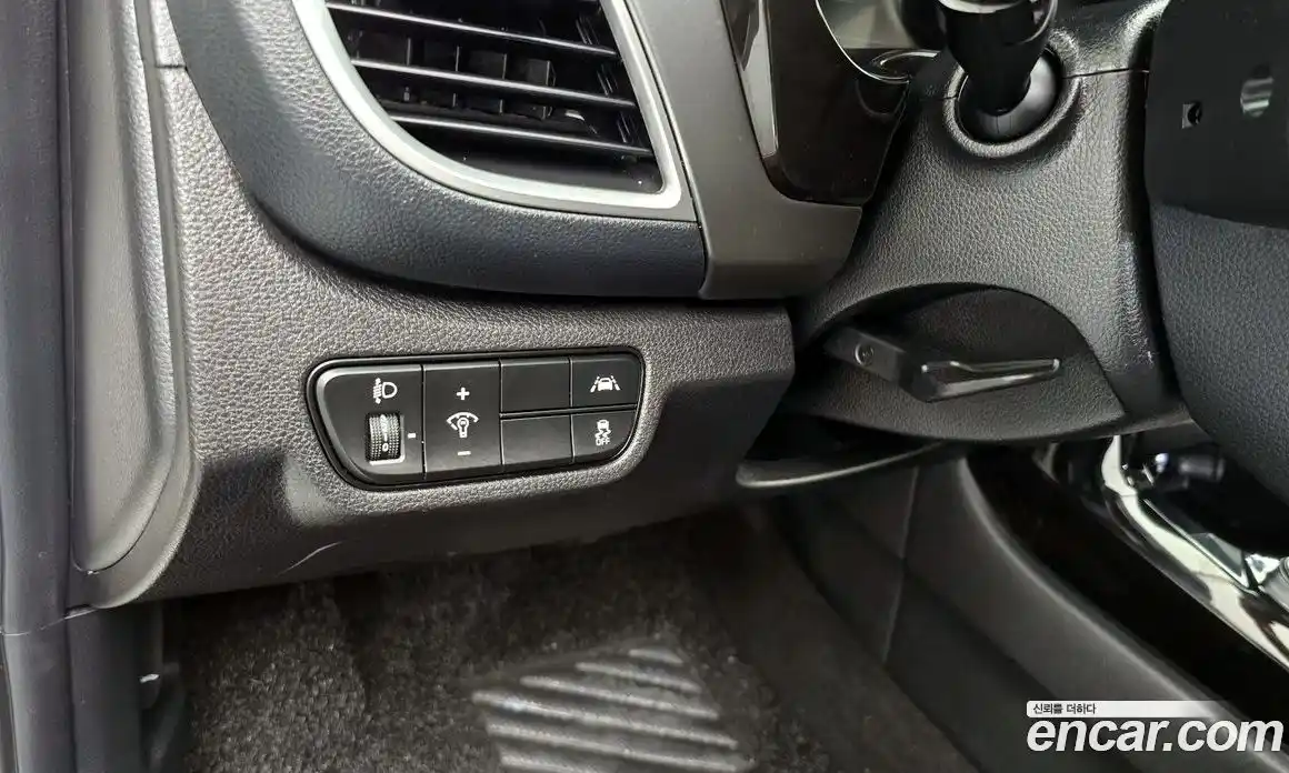 Kia Seltos 2023 1.6 Автомат в Москве № 124013, фото 20