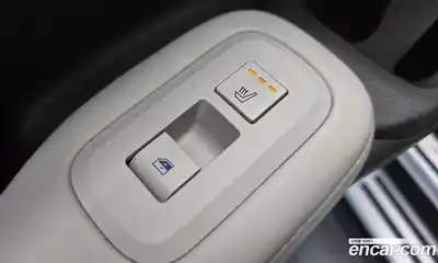 Hyundai Santa Fe 2024 1.6 Автомат в Москве № 125571, миниатюра 6