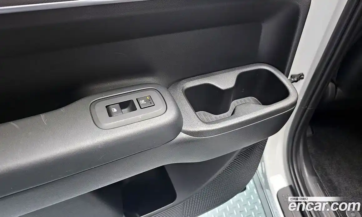 Hyundai Santa Fe 2024 1.6 Автомат в Москве № 125886, фото 7