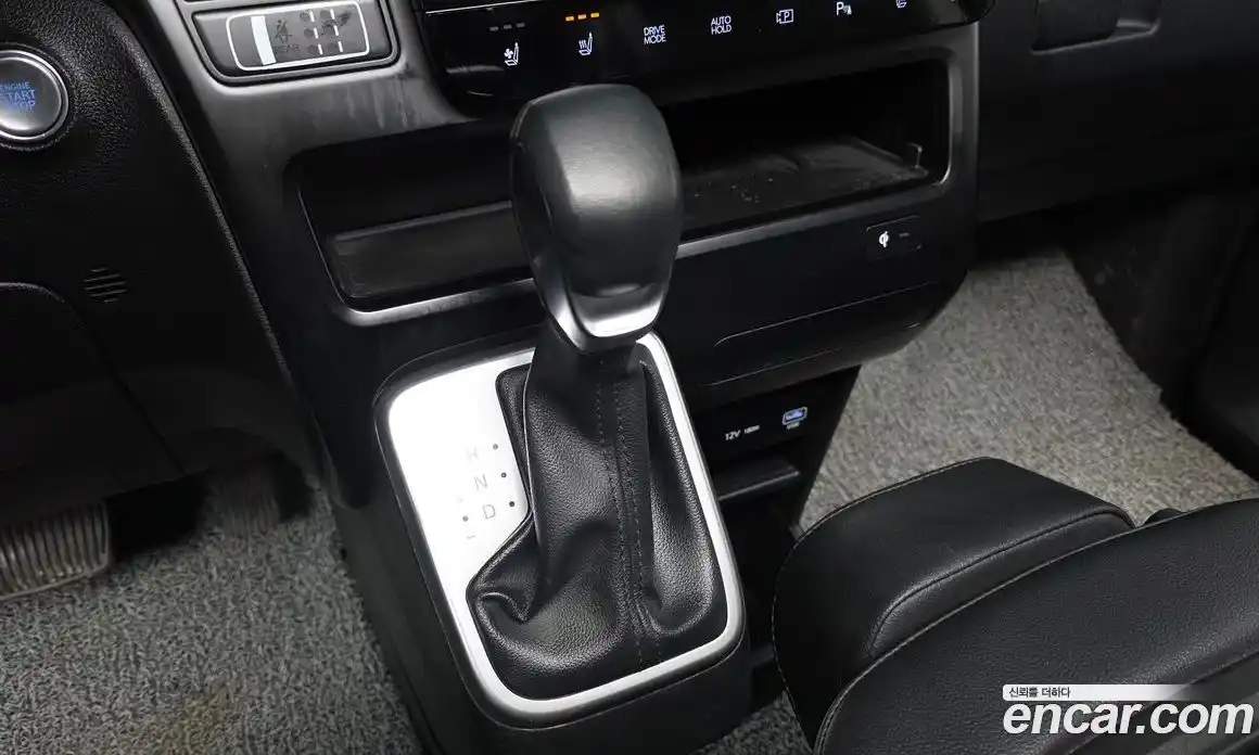 Hyundai Staria 2025 1.6 Автомат в Москве № 126313, фото 12