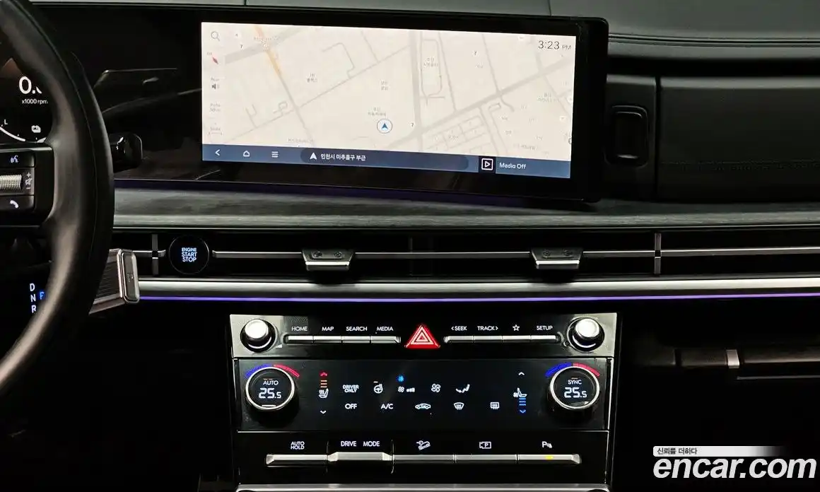 Hyundai Santa Fe 2024 1.6 Автомат в Москве № 126643, фото 11