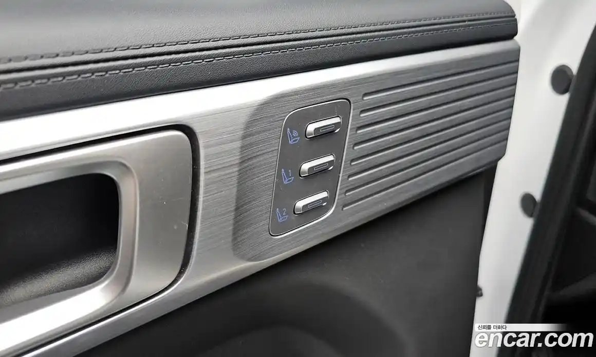 Hyundai Santa Fe 2024 1.6 Автомат в Москве № 126643, фото 19