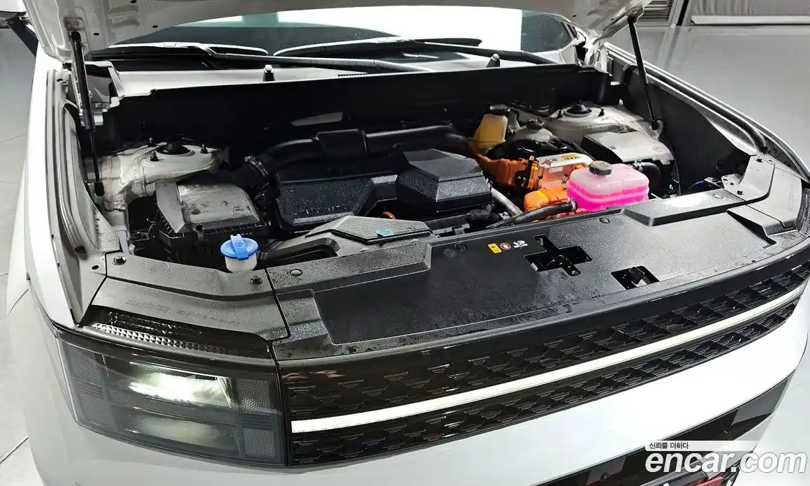 Hyundai Santa Fe 2024 1.6 Автомат в Москве № 126643, фото 20