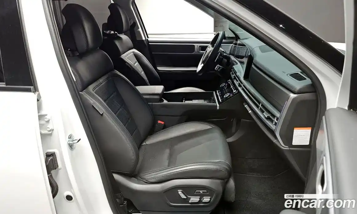 Hyundai Santa Fe 2024 1.6 Автомат в Москве № 126643, фото 5