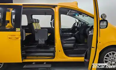 Hyundai Staria 2025 1.6 Автомат в Москве № 126680, миниатюра 3