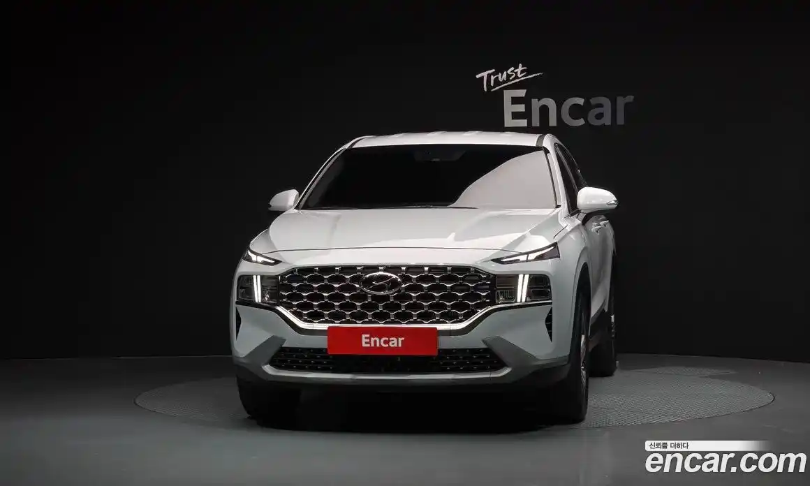 Hyundai Santa Fe 2022 2.2 Автомат в Москве № 126744, фото 3