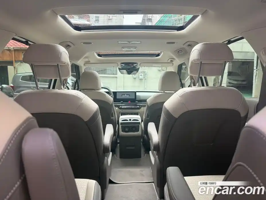 Kia Canival 2025 1.6 Автомат в Москве № 127590, фото 12