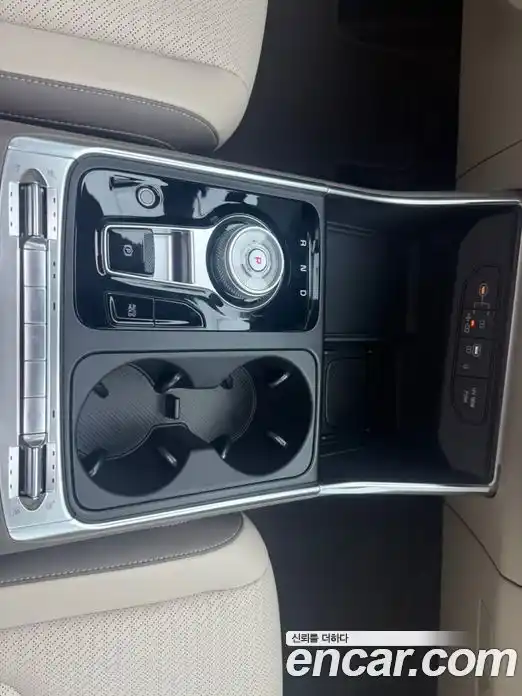 Kia Canival 2025 1.6 Автомат в Москве № 127590, фото 16