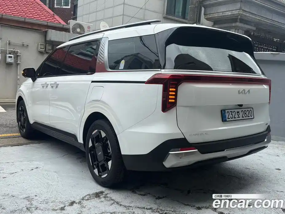 Kia Canival 2025 1.6 Автомат в Москве № 127590, фото 5