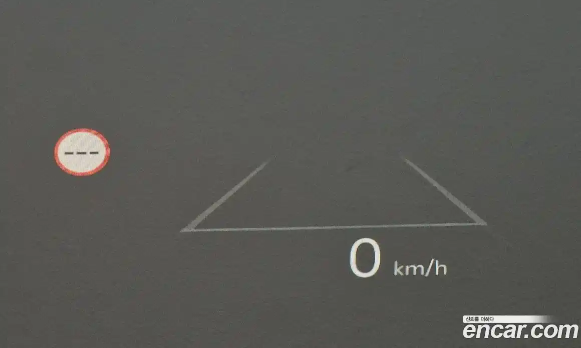 Kia EV3 2026 0.2 Автомат в Москве № 127667, фото 9