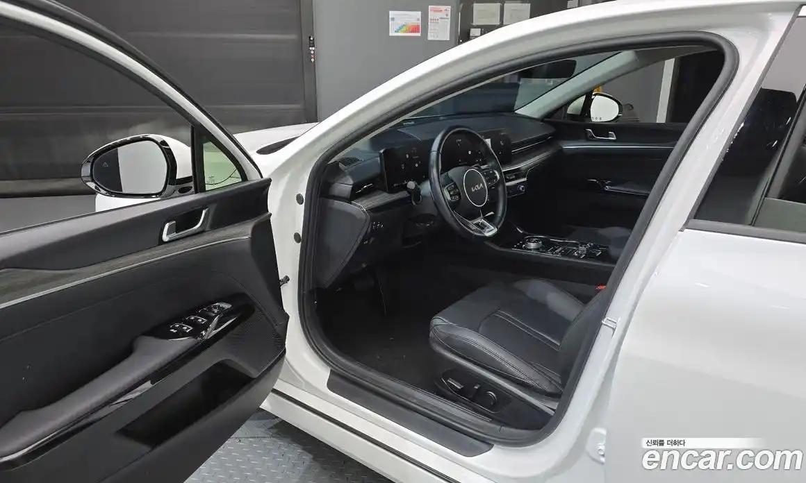 Kia K5 2024 2.0 Автомат в Москве № 131306, фото 13