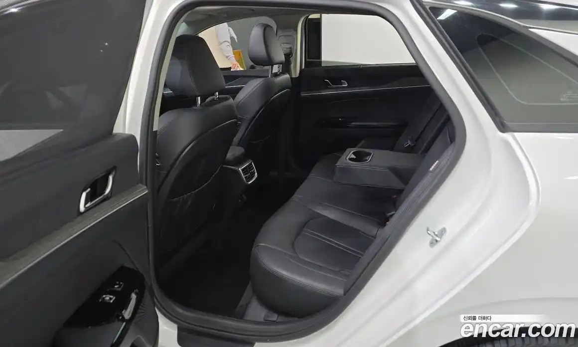 Kia K5 2024 2.0 Автомат в Москве № 131306, фото 7