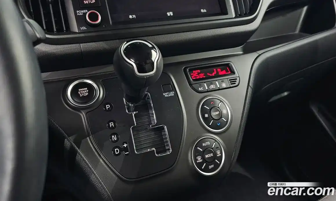 Kia Ray 2023 1.0 Автомат в Москве № 133078, фото 11