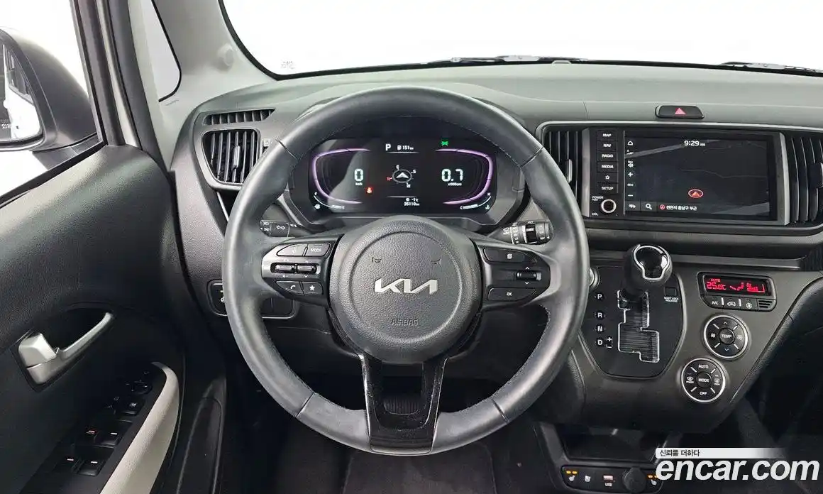 Kia Ray 2023 1.0 Автомат в Москве № 133078, фото 13