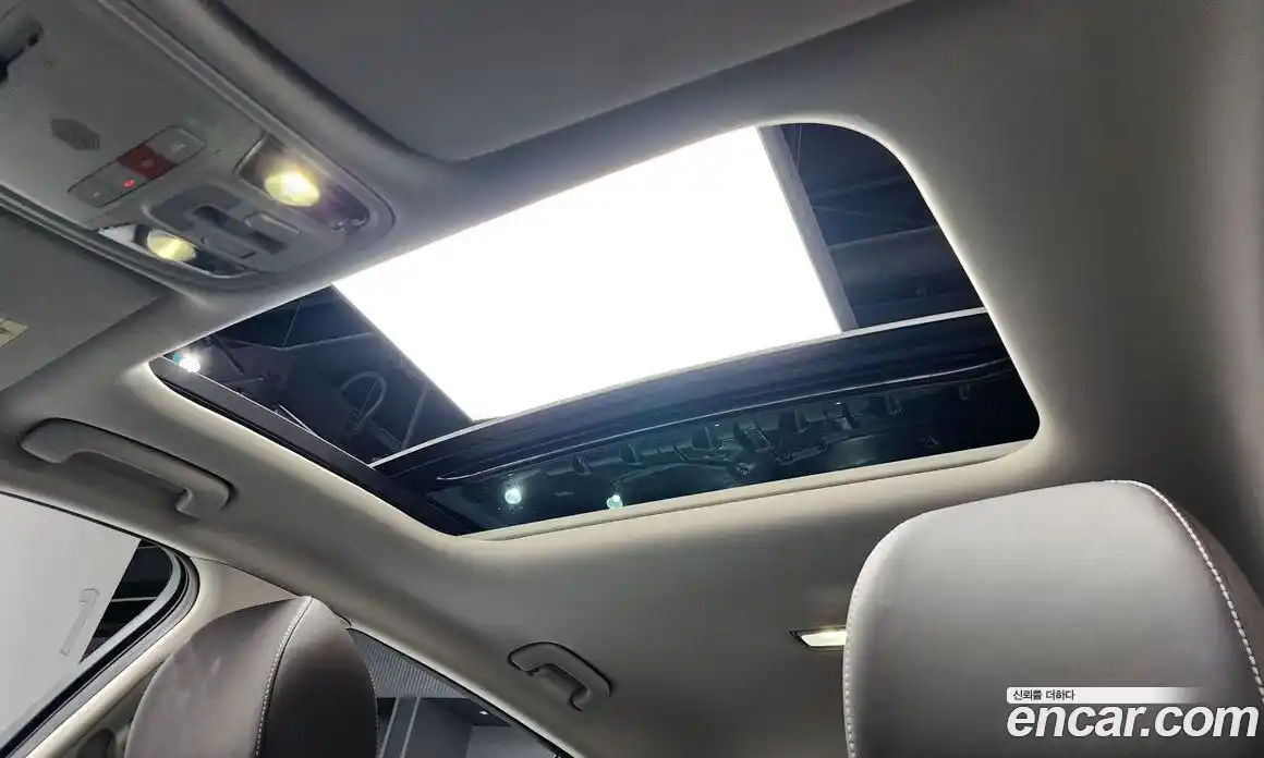 Kia Stinger 2023 2.5 Автомат в Москве № 133716, фото 20