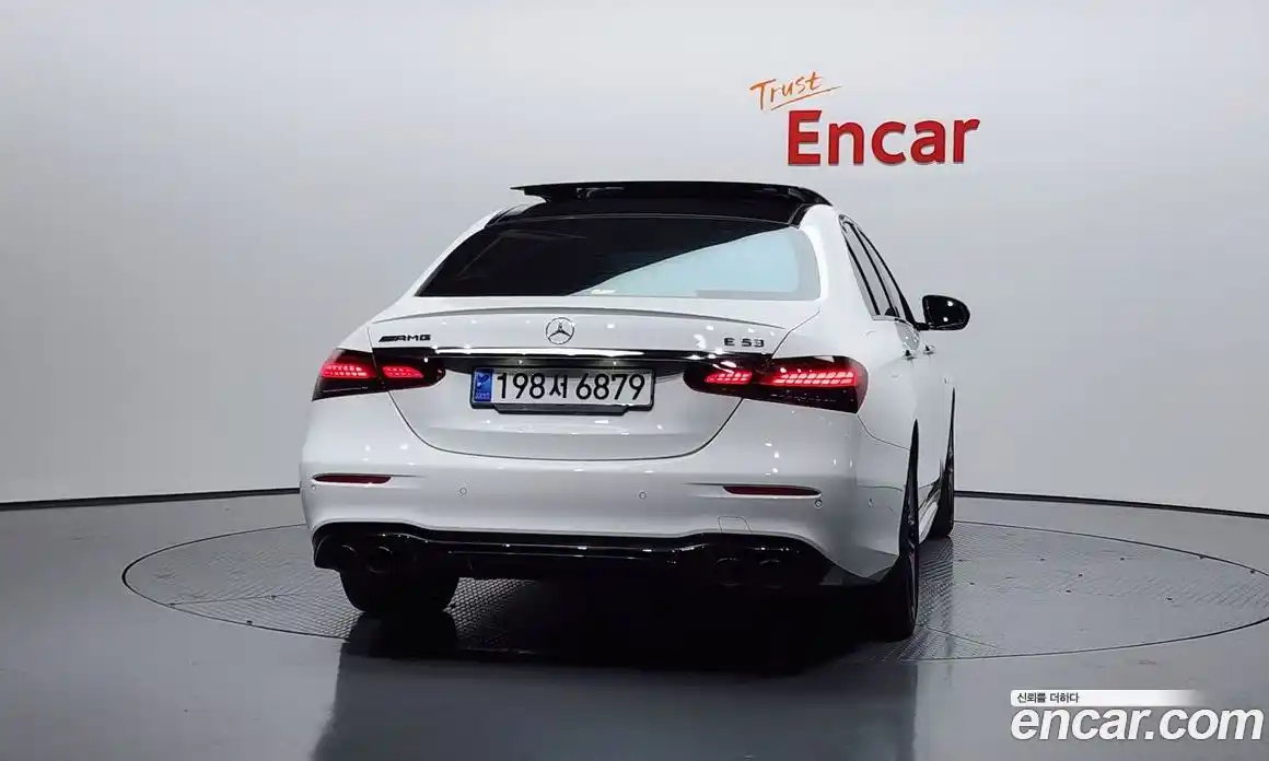 Mercedes-Benz E-Class 2023 3.0 Автомат в Москве № 134765, фото 13