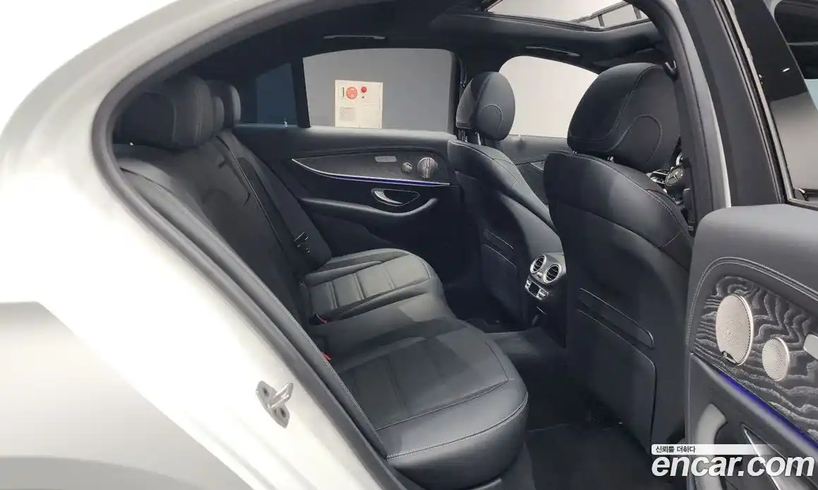 Mercedes-Benz E-Class 2023 3.0 Автомат в Москве № 134765, фото 16