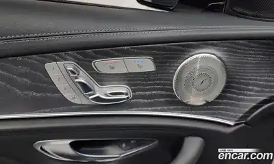 Mercedes-Benz E-Class 2023 3.0 Автомат в Москве № 134765, миниатюра 9