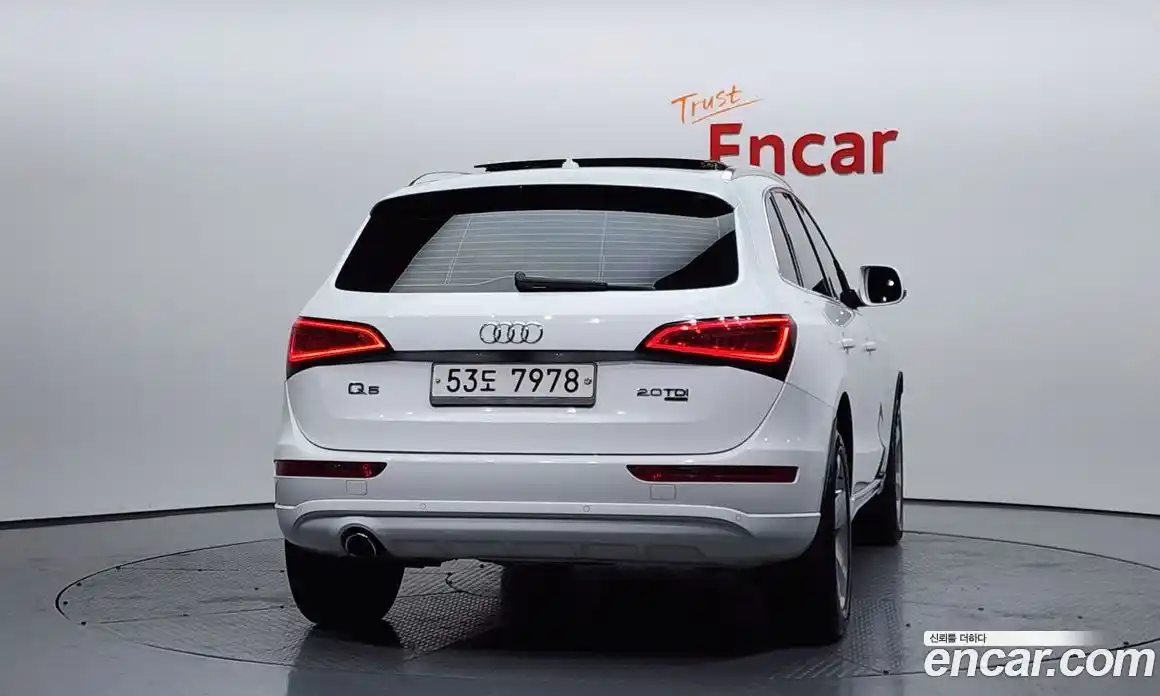 Audi Q5 2013 2.0 Автомат в Москве № 135228, фото 10