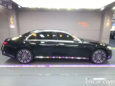 Mercedes-Benz S-Class, 2023