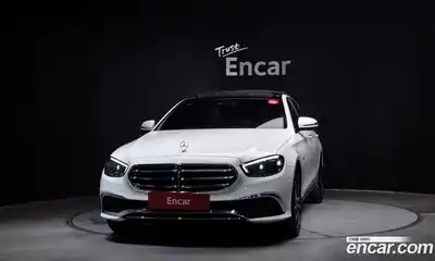 Mercedes-Benz E-Class 2021 2.0 Автомат в Москве № 140164, миниатюра 2