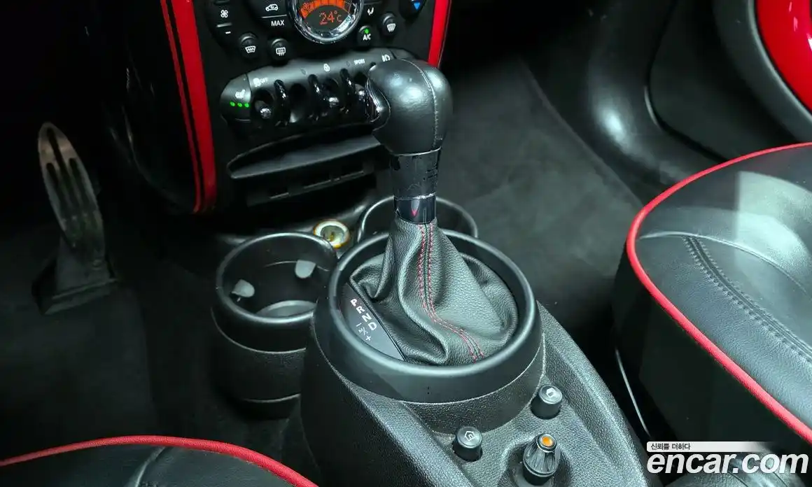 Mini Countryman 2014 1.6 Автомат в Москве № 140805, фото 16