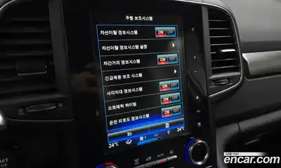 Renault QM6 2023 2.0 Автомат в Москве № 146521, миниатюра 2