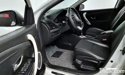 Renault SM3 2012 1.6 Автомат в Москве № 148572, миниатюра 11