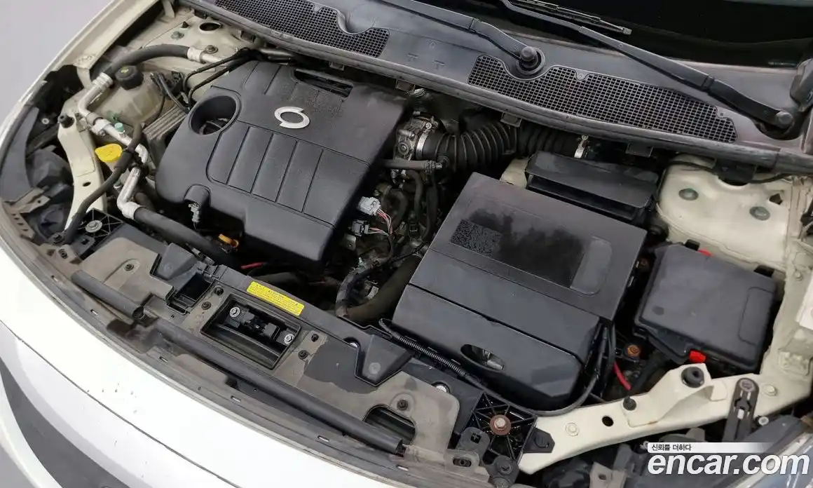 Renault SM3 2012 1.6 Автомат в Москве № 148572, фото 10