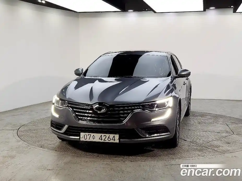 Renault SM6 2017 2.0 Автомат в Москве № 149941, фото 1