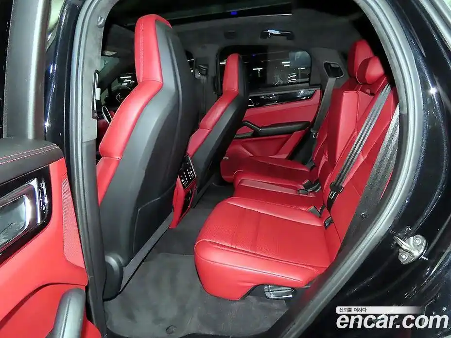 Porsche Cayenne 2021 3.0 Автомат в Москве № 151800, фото 7