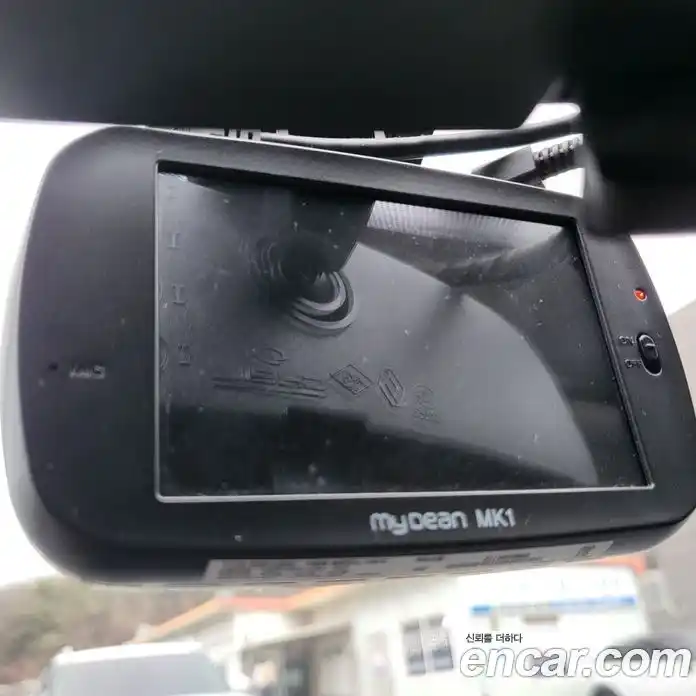 Renault SM3 2015 1.6 Автомат в Москве № 152564, фото 13