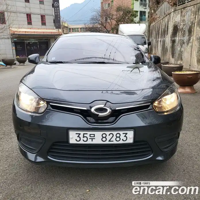 Renault SM3 2015 1.6 Автомат в Москве № 152564, фото 3