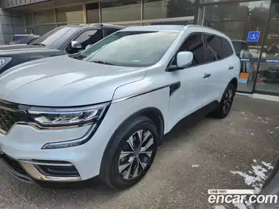 Renault QM6 2023 2.0 Автомат в Москве № 152682, миниатюра 2