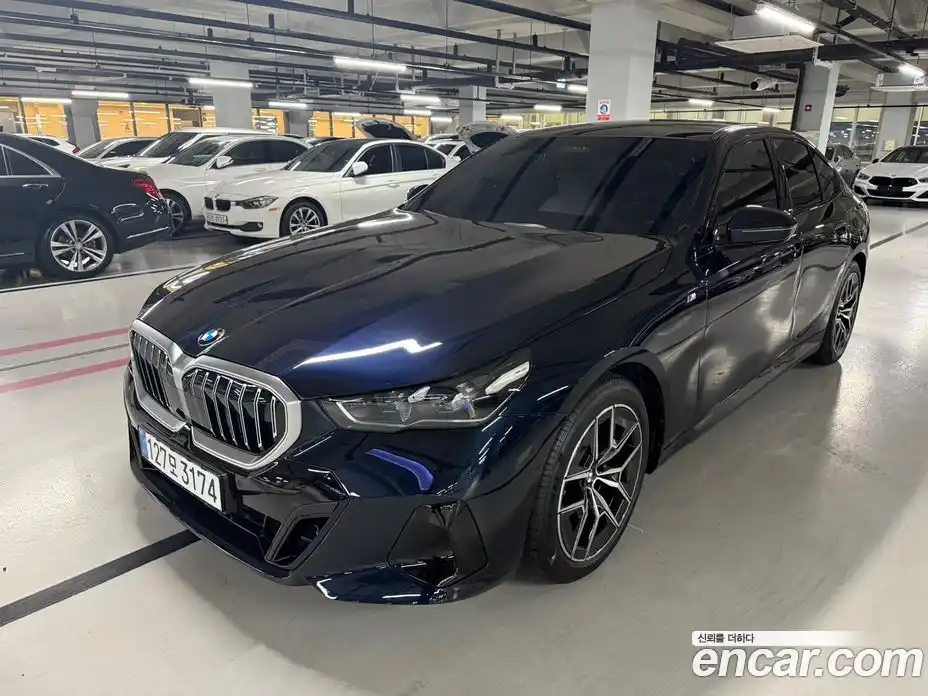 BMW 5-Series 2025 2.0 Автомат в Москве № 153197, фото 3