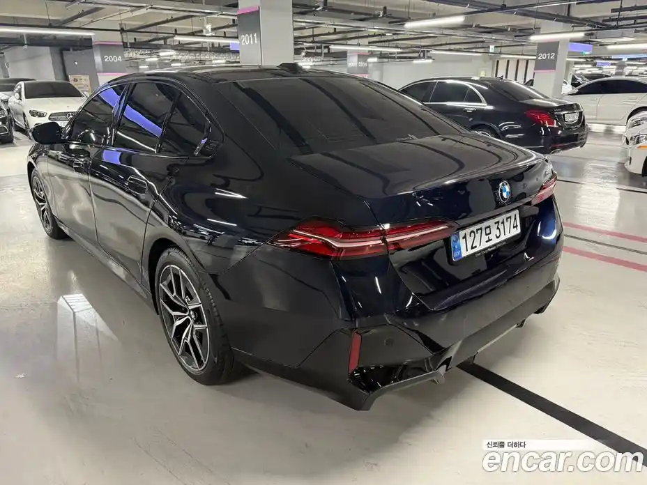 BMW 5-Series 2025 2.0 Автомат в Москве № 153197, фото 4