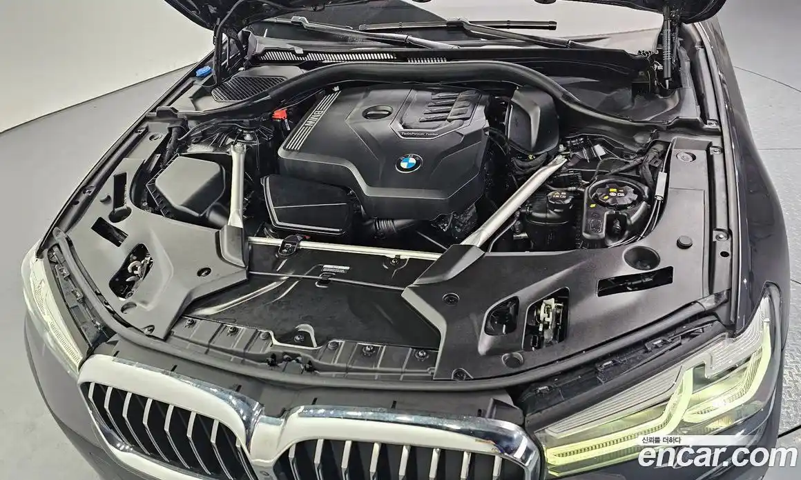 BMW 5-Series 2023 2.0 Автомат в Москве № 154720, фото 13