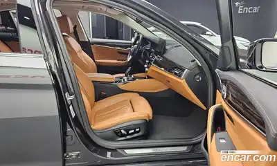 BMW 5-Series 2023 2.0 Автомат в Москве № 154720, миниатюра 9