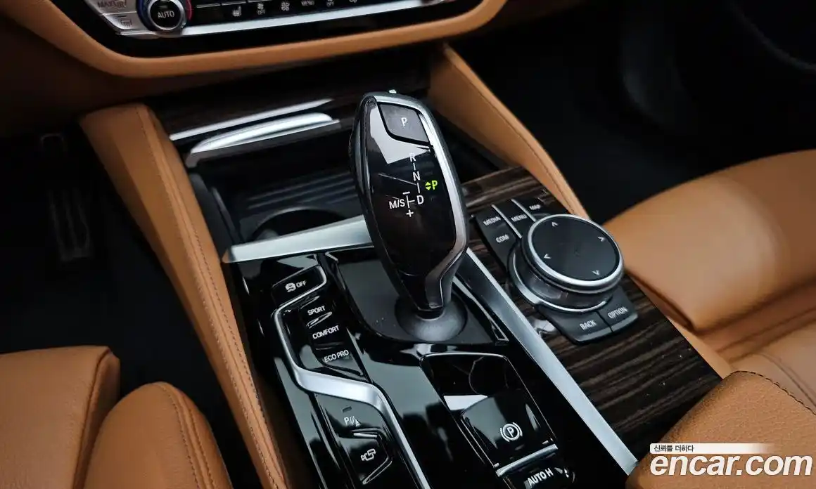 BMW 5-Series 2022 2.0 Автомат в Москве № 154757, фото 3