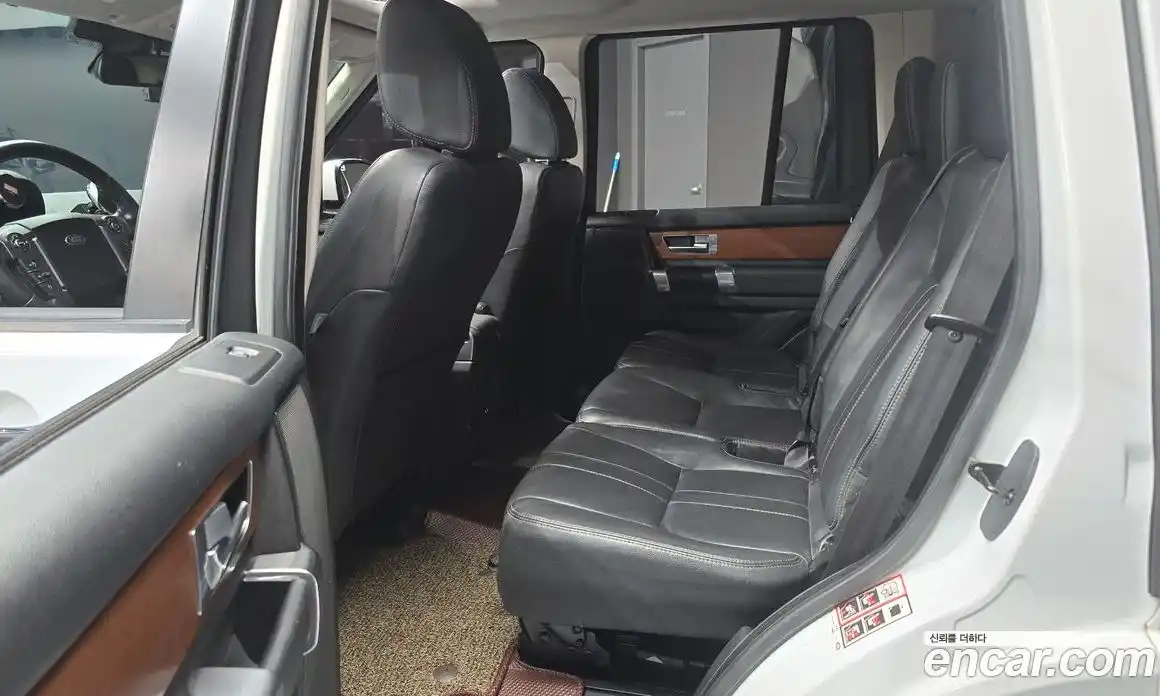 Land Rover Discovery 2016 3.0 Автомат в Москве № 155017, фото 13