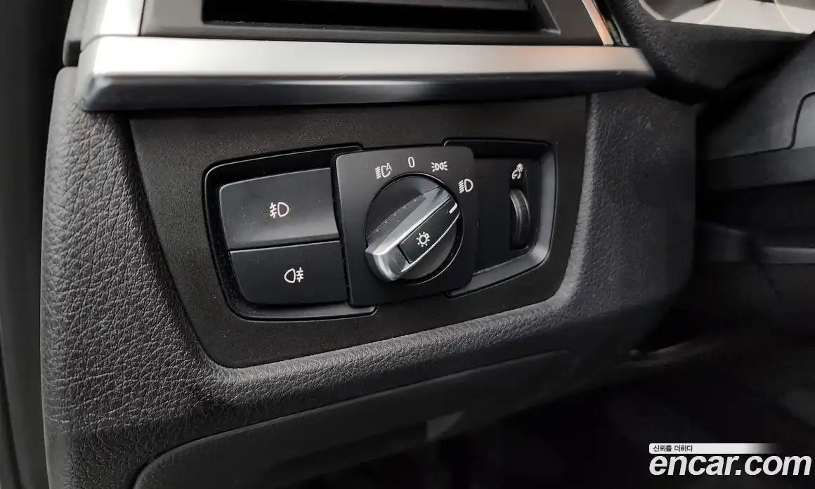 BMW 3-Series 2017 2.0 Автомат в Москве № 158129, фото 14