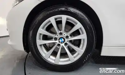 BMW 3-Series 2017 2.0 Автомат в Москве № 158129, миниатюра 5