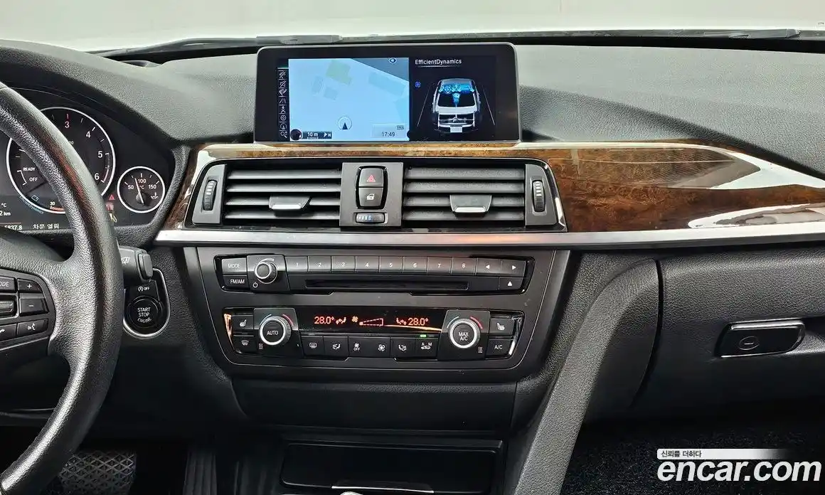 BMW 3-Series 2015 2.0 Автомат в Москве № 158599, фото 14