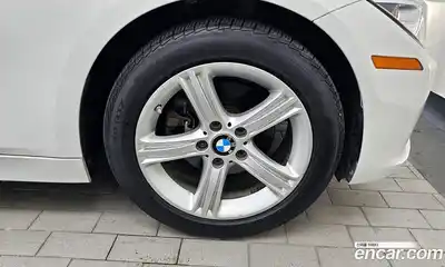 BMW 3-Series 2015 2.0 Автомат в Москве № 158599, миниатюра 5