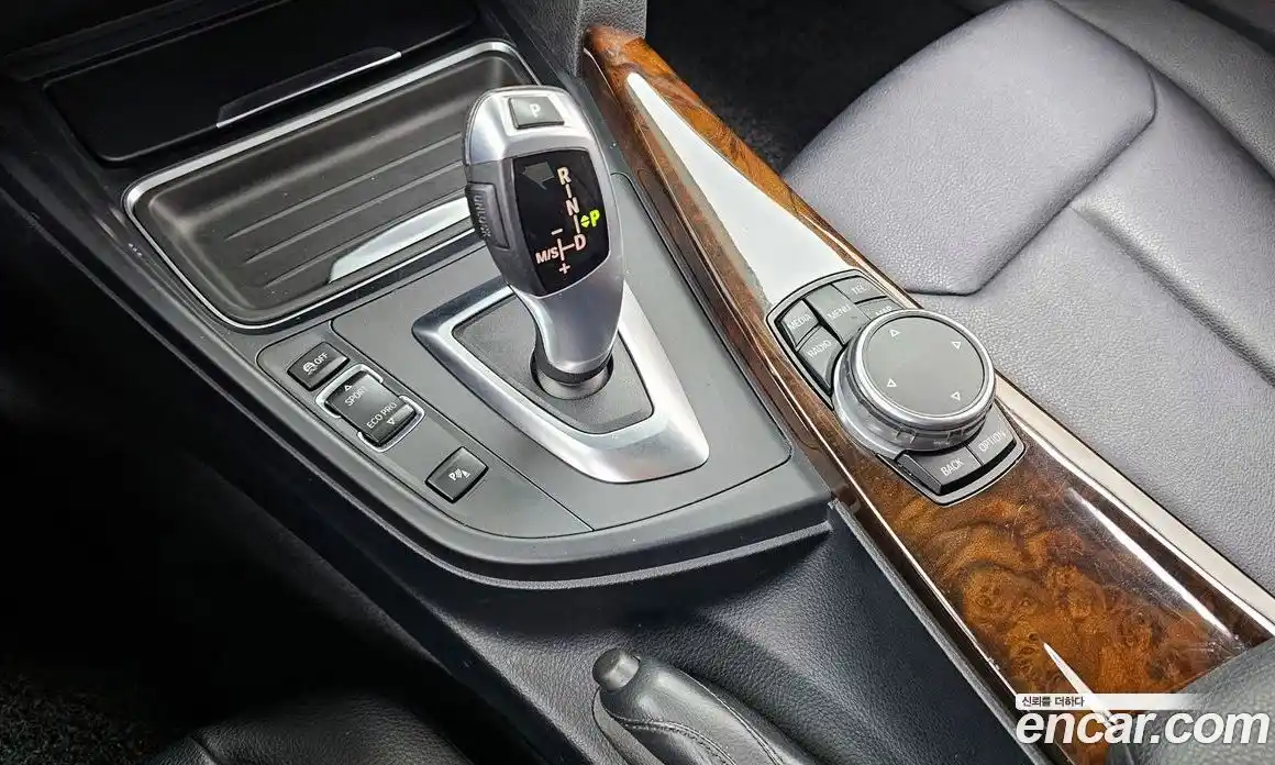 BMW 3-Series 2015 2.0 Автомат в Москве № 158599, фото 9