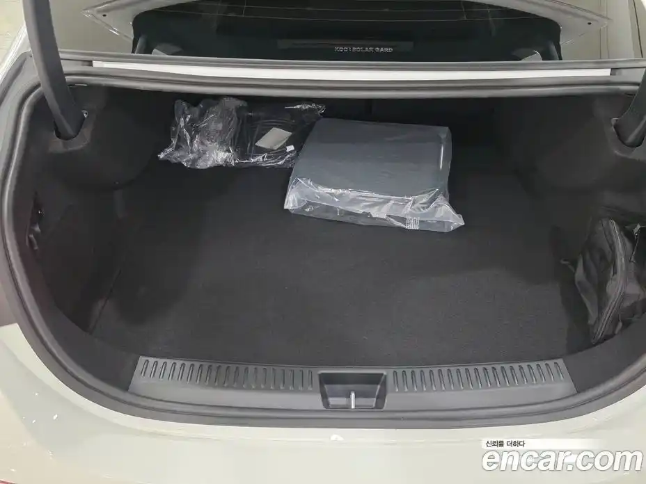 Mercedes-Benz E-Class 2026 3.0 Автомат в Москве № 159998, фото 18